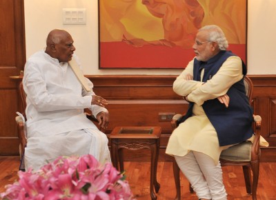 Tamil Nadu Governor calls on PM Modi